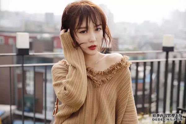 入选福布斯中国30岁以下精英榜，她是仅次于雪梨张大奕的网红